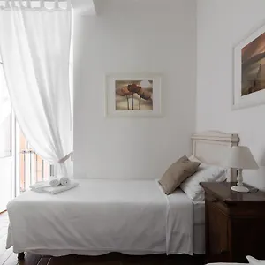 Il Cortiletto , Bellagio Italy